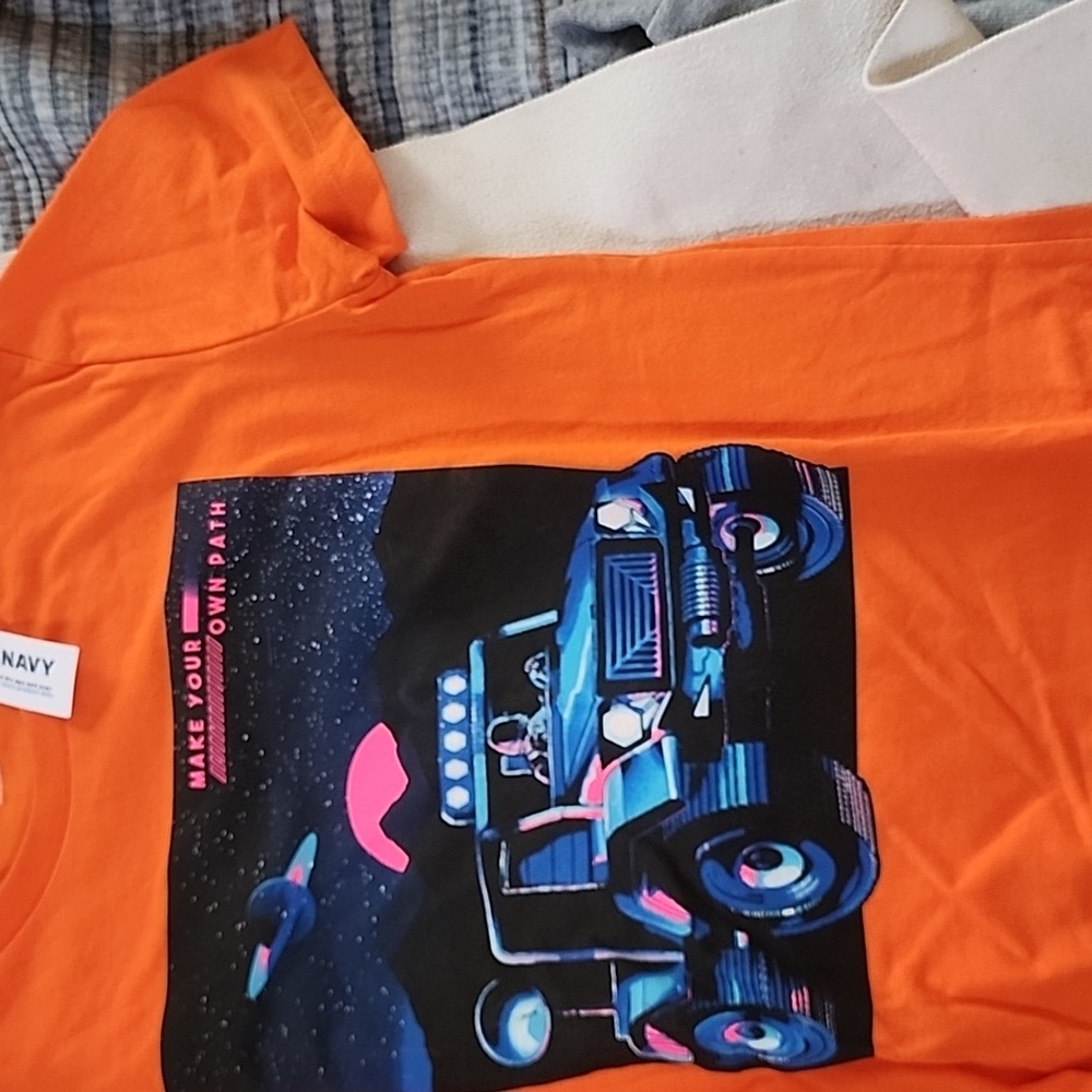 Old Navy Boys XL t-shirt, orange